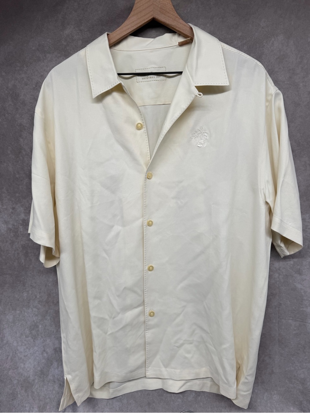 Tommy Bahama Disney Mickey Mouse Shirt Mens L Ivory 100% Silk Embroidered